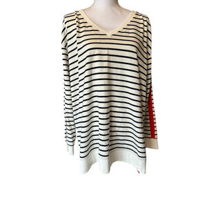 Chico's Zenergy Black and Cream Striped Tunic- SZ 3- EUC